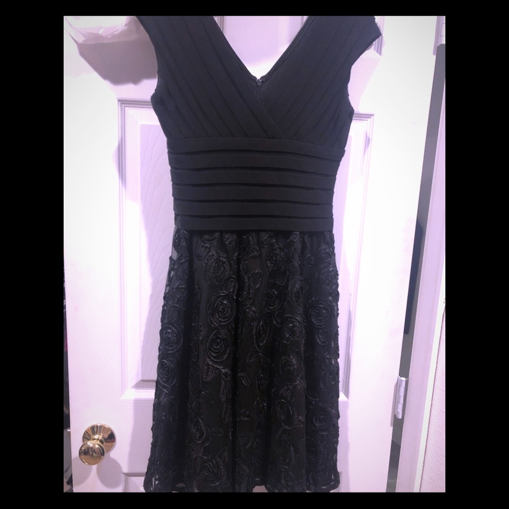 Adrianna Papell Embroidered Floral Evening Dress
